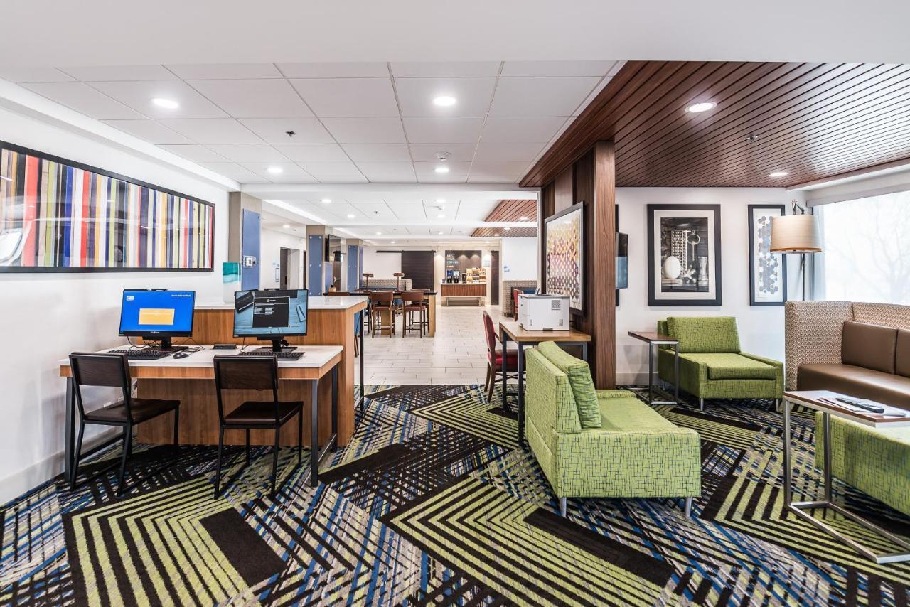 Holiday Inn Express Flint-Campus Area By Ihg Eksteriør bilde