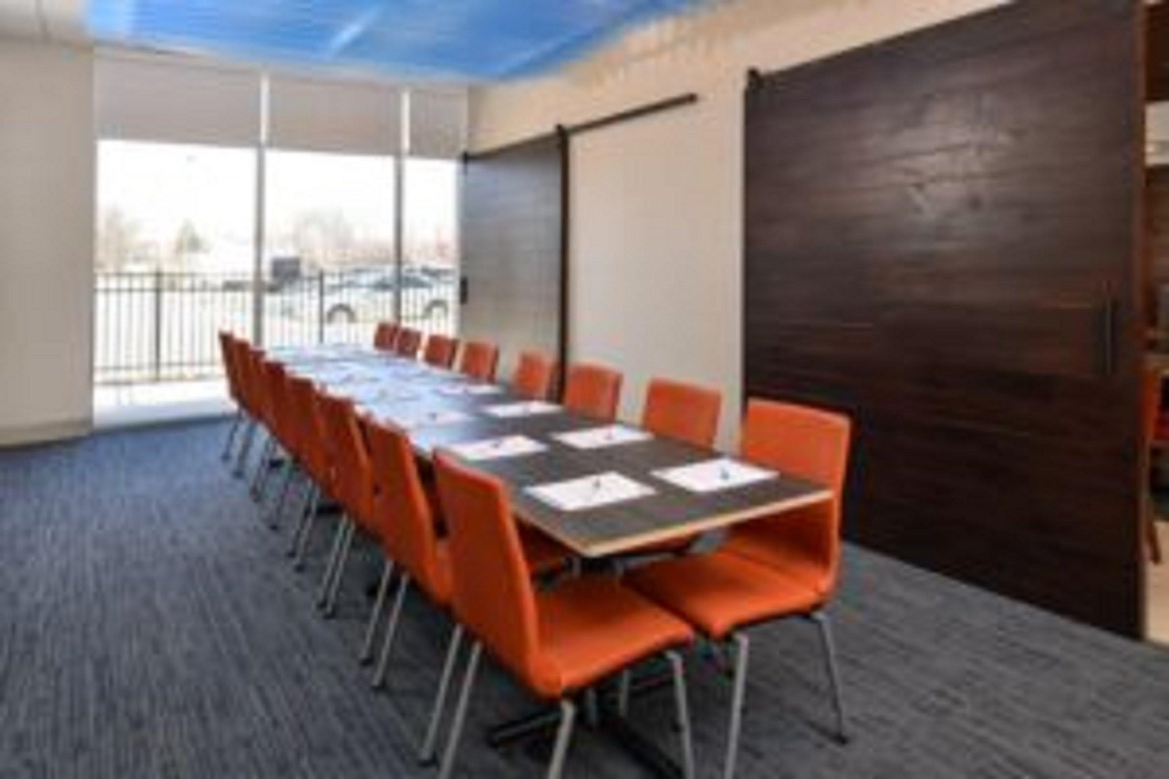 Holiday Inn Express Flint-Campus Area By Ihg Eksteriør bilde